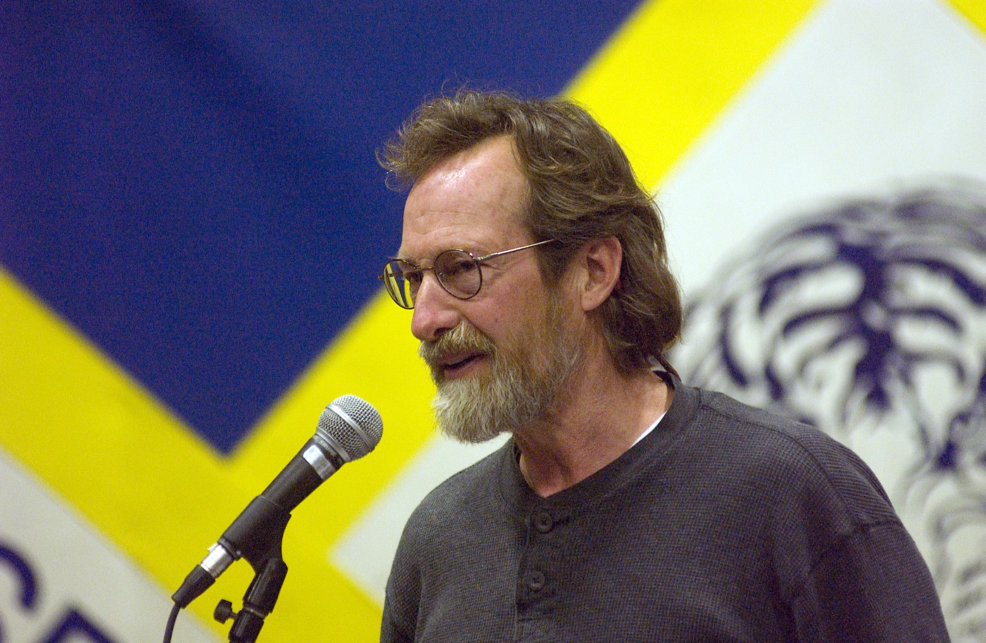 Nat Benjamin argues against beer and wine.