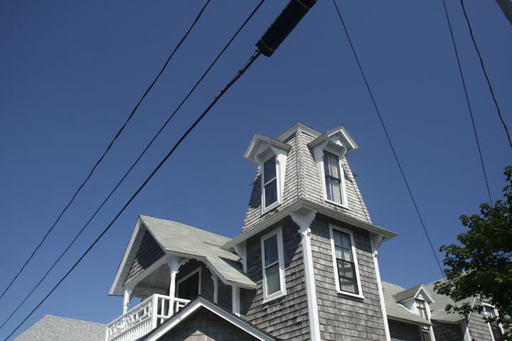 7 Pequot,