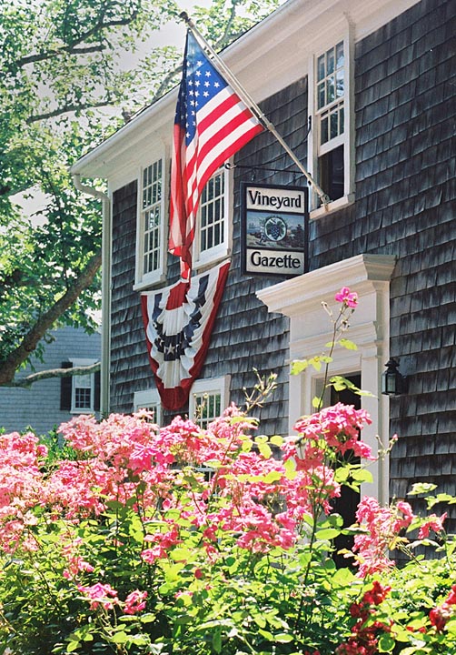 vineyard gazette building