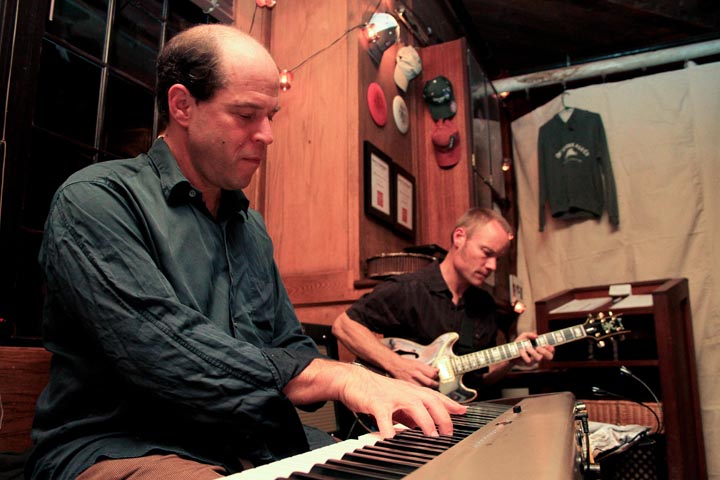 jeremy berlin eric johnson keyboard guitar
