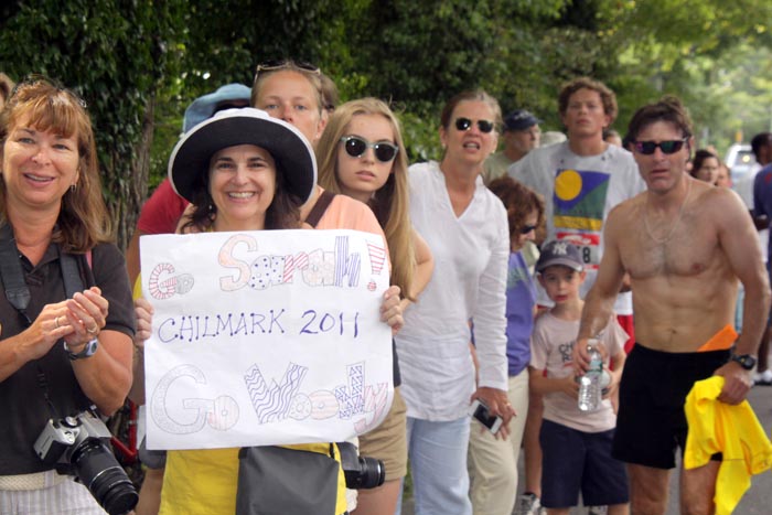 fan holding a sign