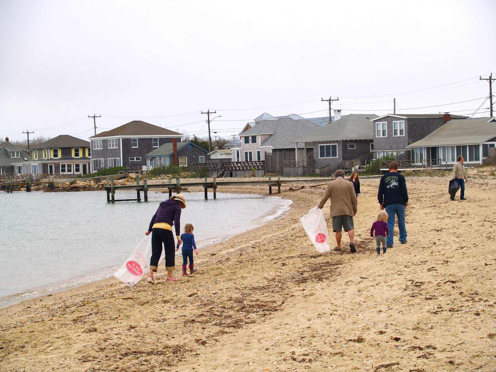 beach clean up