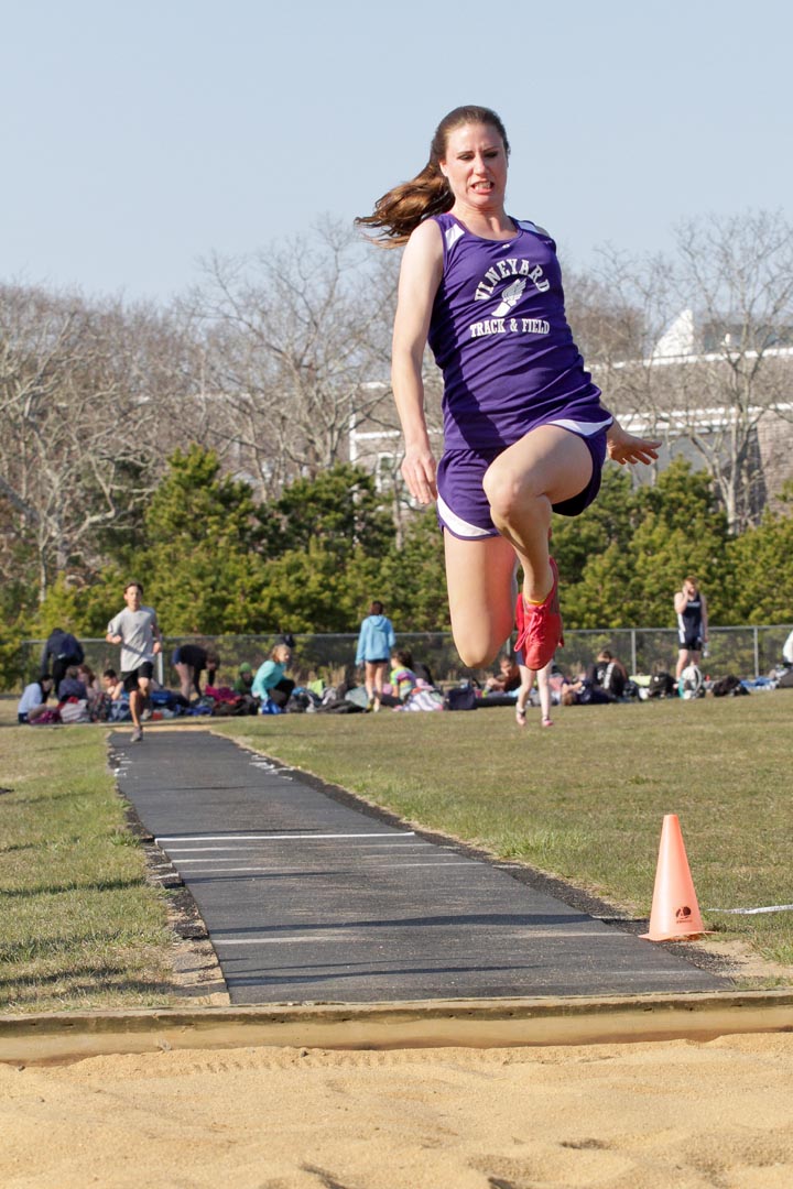 Maggie Lindland long jump