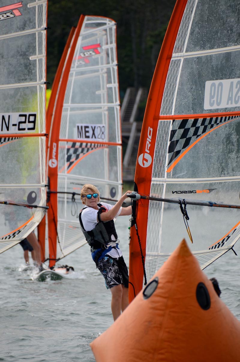 windsurfing