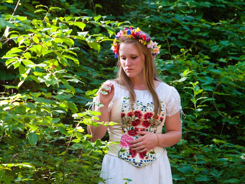 Juliet (Katharine Reid)