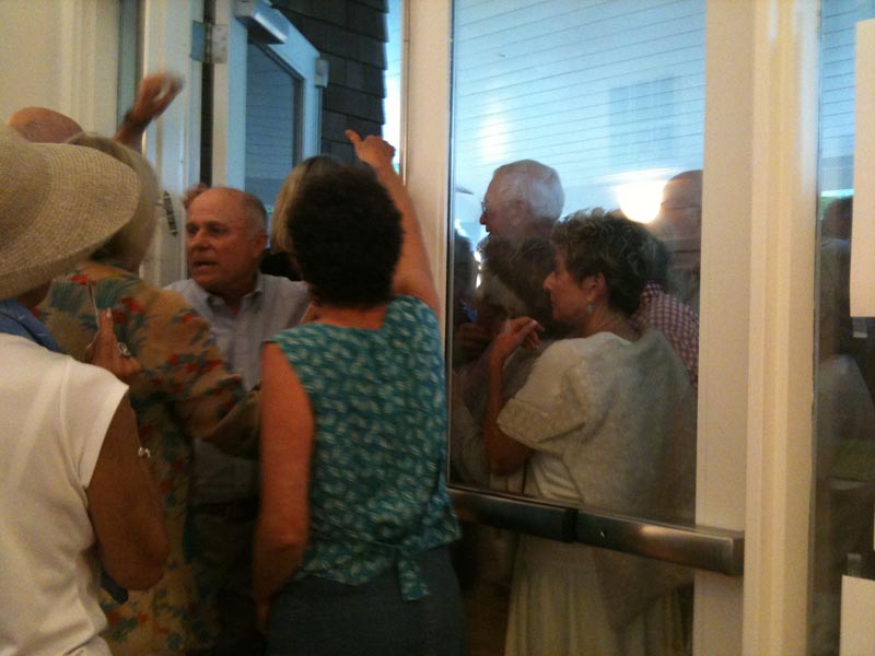 crowd