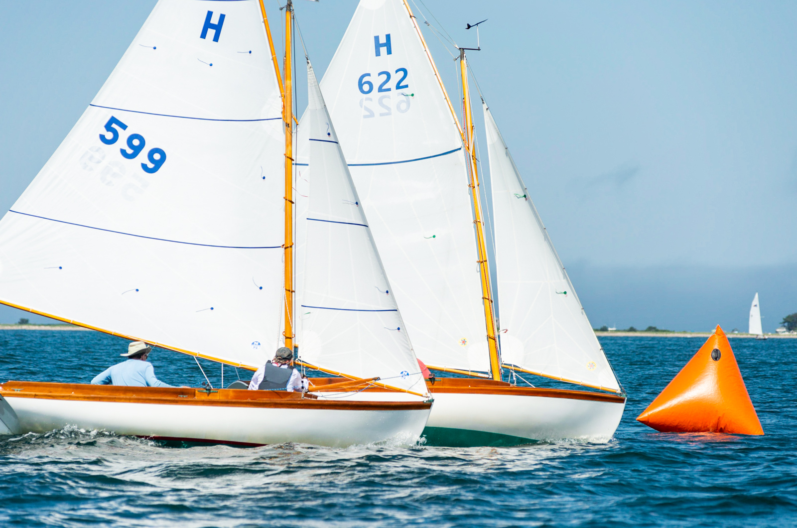 Rounding an EYC race marker.