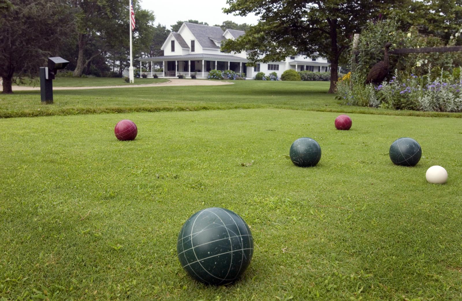 bocce court