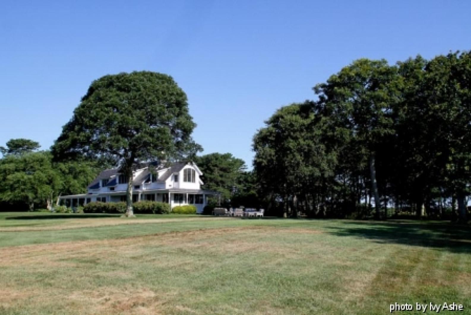 Blue Heron Farm goes on market