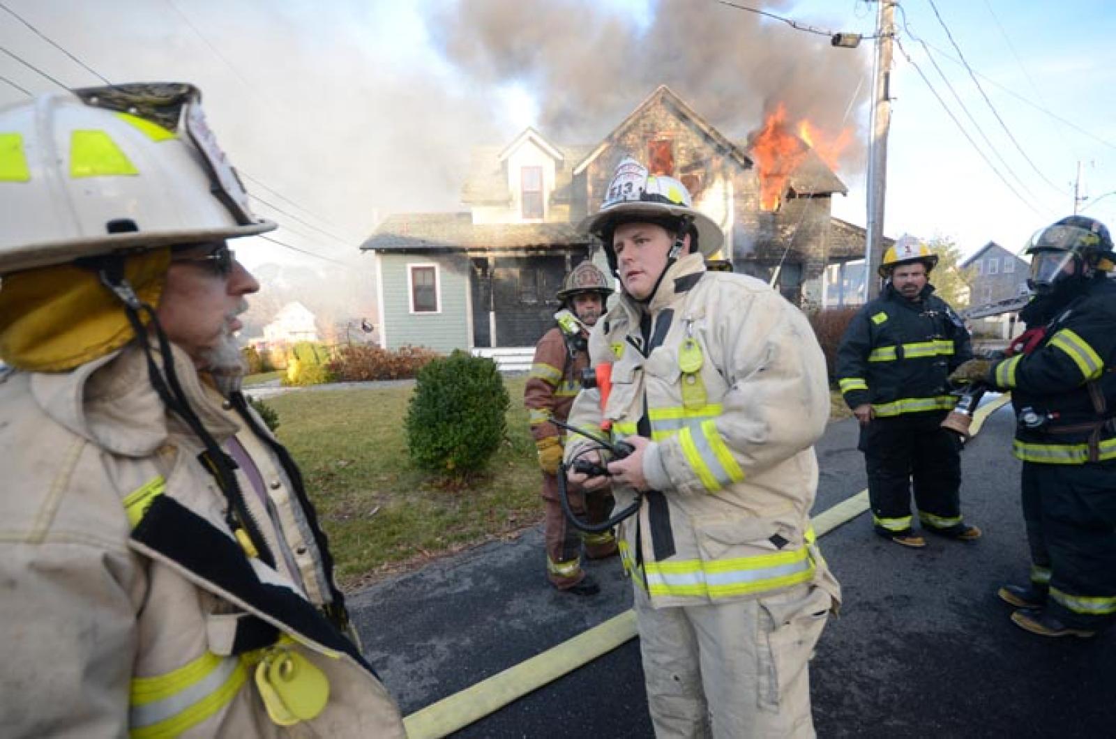 firemen house burning