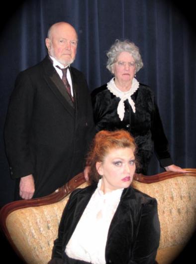 Din Lyons lee Fierro Chelsea McCarthy