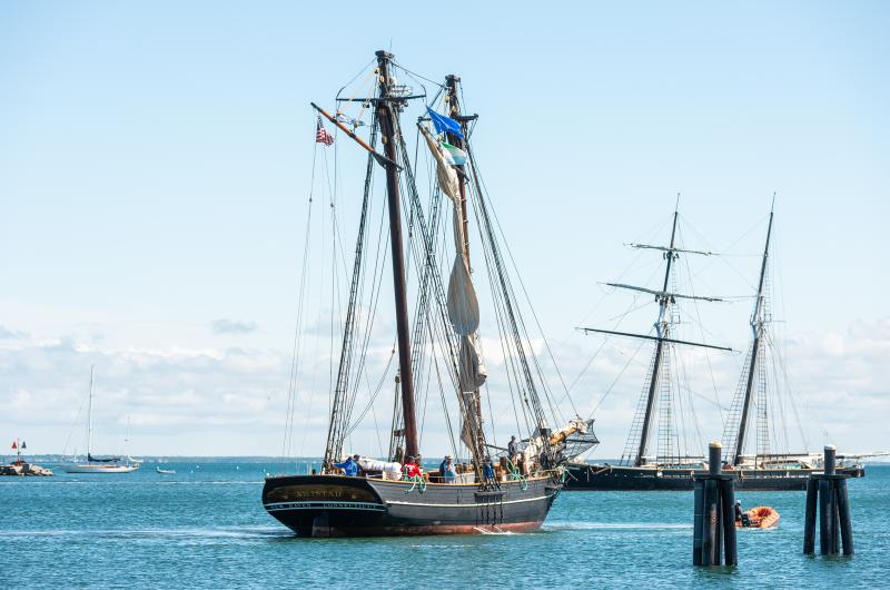 Some maneuvering on approach to Tisbury Wharf Company.