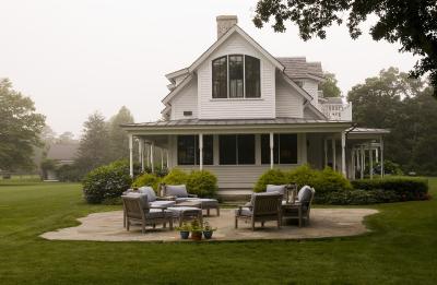 farmhouse