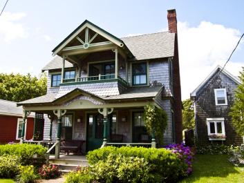 12 Spruce Street