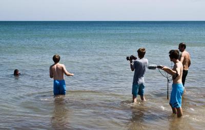 wading