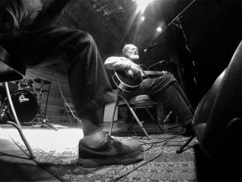 Rick OGorman, George Davis musicians jam
