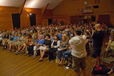 Chilmark Community Cnenter