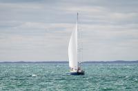 Lúthien sailing toward Menemsha harbor.