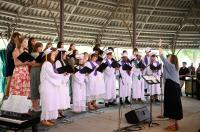 The Minnesingers perform for the crowd.