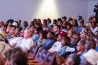 Audience for Magic City.